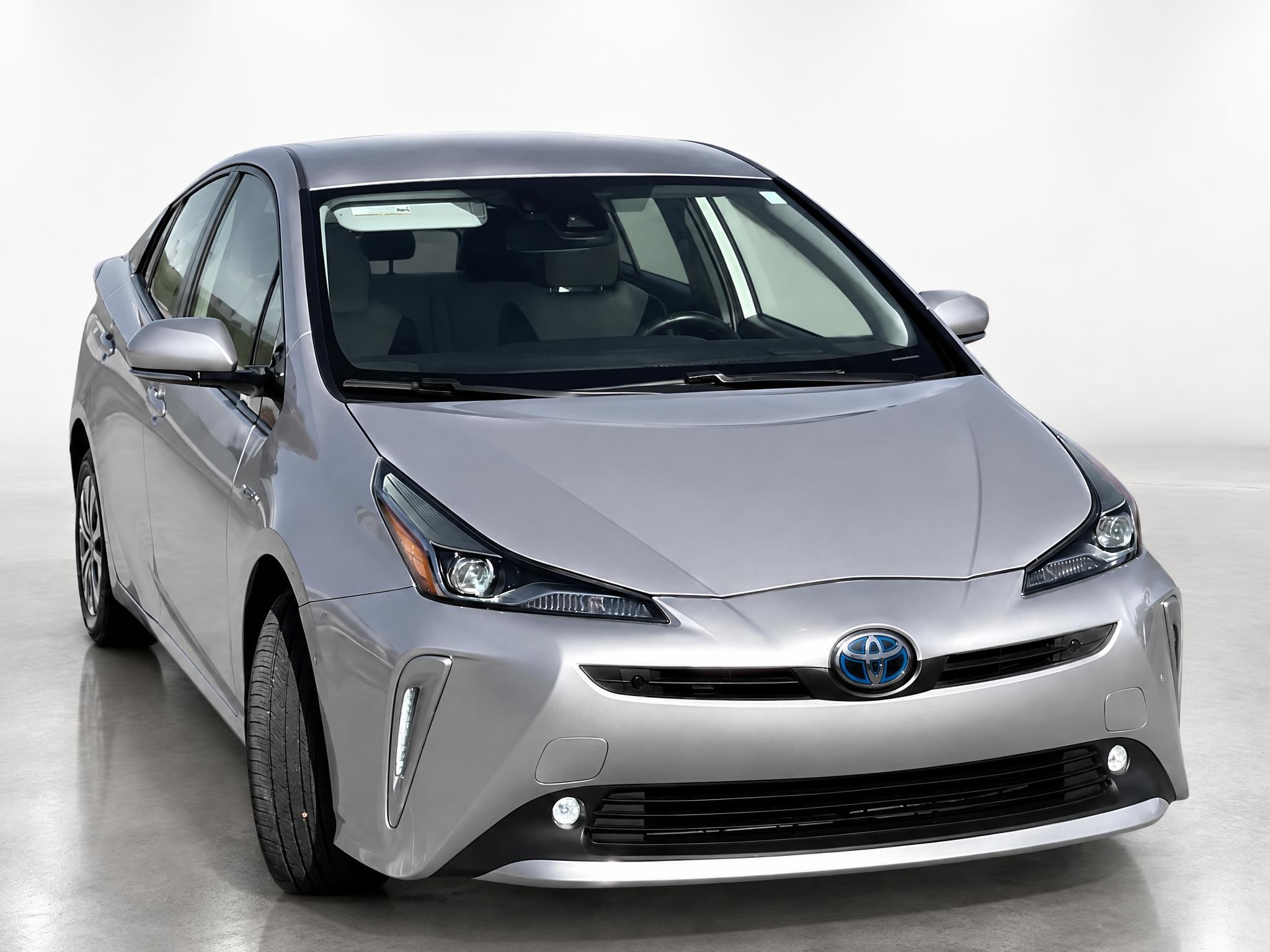 2019 Toyota Prius XLE